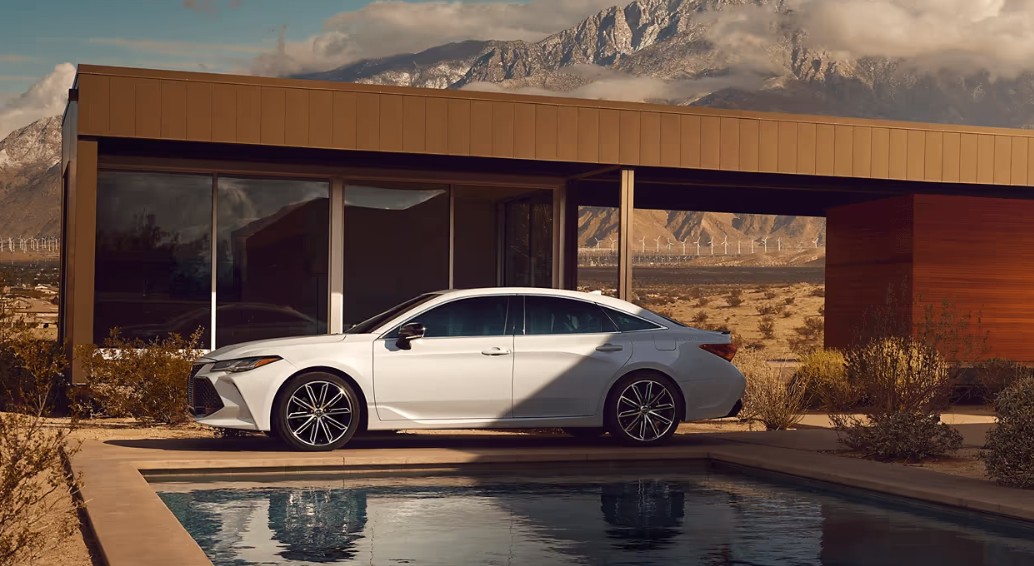 2027 Toyota Avalon Colors USA Status & Options