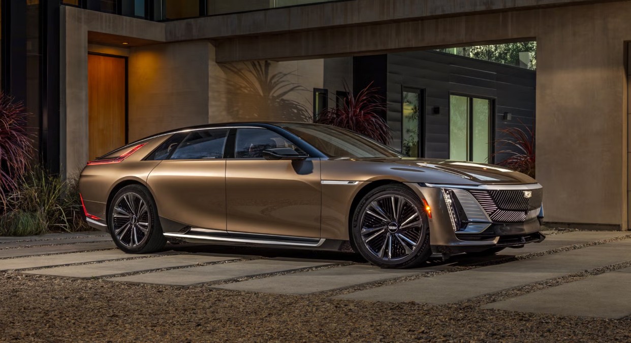 2027 Cadillac Celestiq Colors & Custom Options