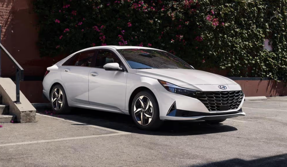 2027 Hyundai Elantra GT Release Date Guide