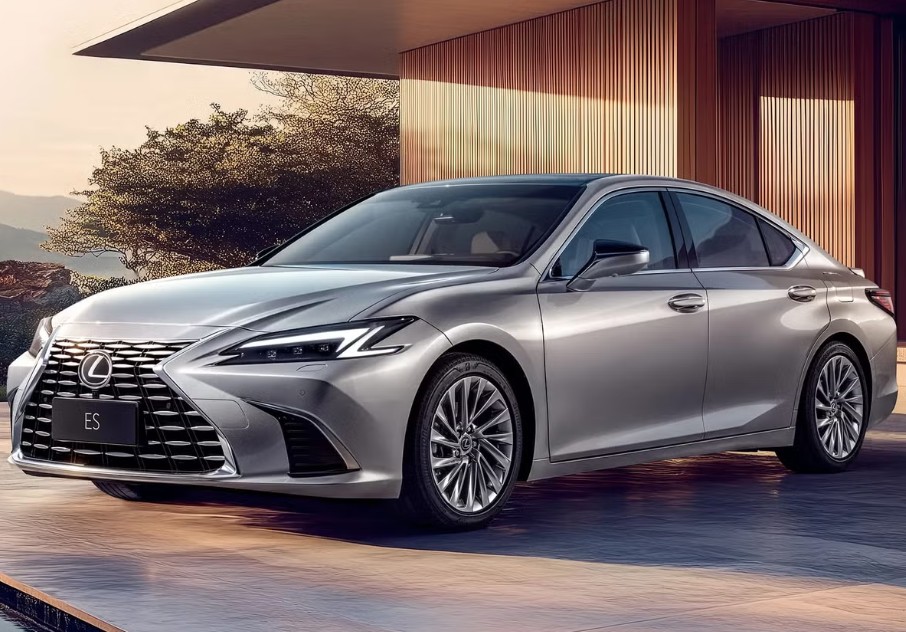 2027 Lexus ES