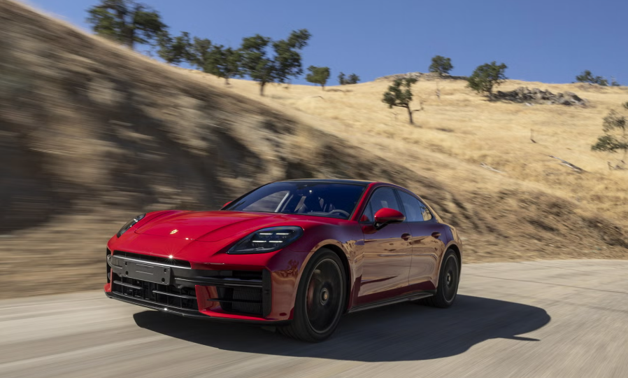 2027 Porsche Panamera Release Date & Specs