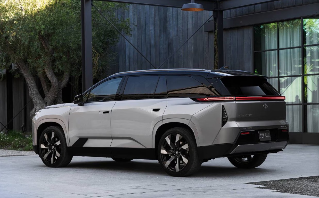 2027 Toyota Highlander Hybrid