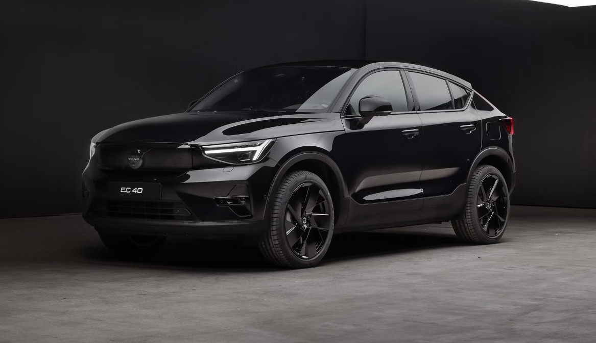 2027 Volvo C40