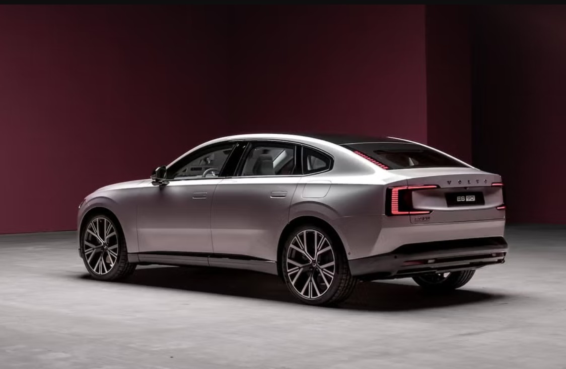 2027 Volvo ES90 Colors Guide for US Buyers
