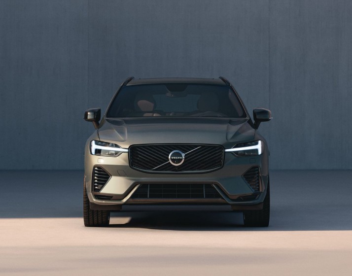 2027 Volvo XC60 Hybrid Colors Guide USA